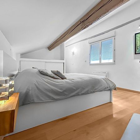 Ferienwohnung Un Petit Nid Au Bord De La Sorgue LʼIsle-sur-la-Sorgue Exterior foto